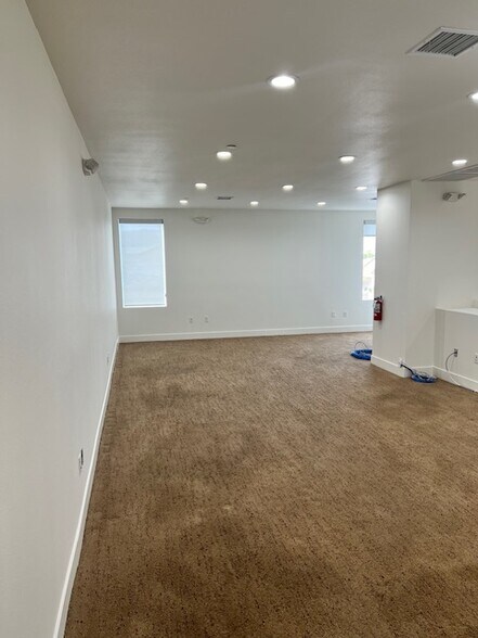 More Photos Of 7336 W Post Rd, Las Vegas Loft Creative Space For Lease