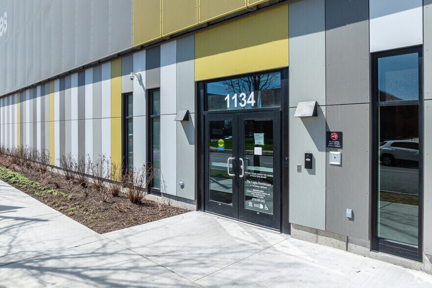 More Photos Of 1134 S Wood St, Chicago Apartments For Lease