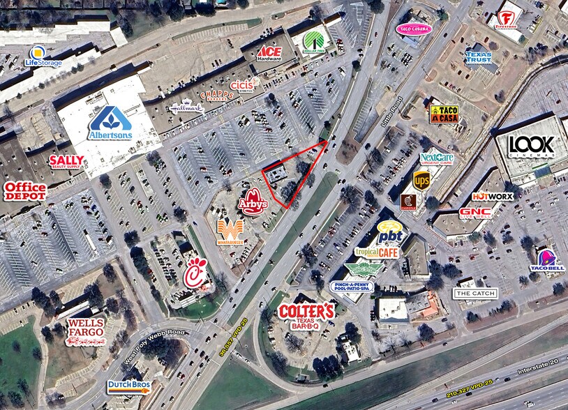 More Photos Of 4402 Little Rd, Arlington Bank For Sale