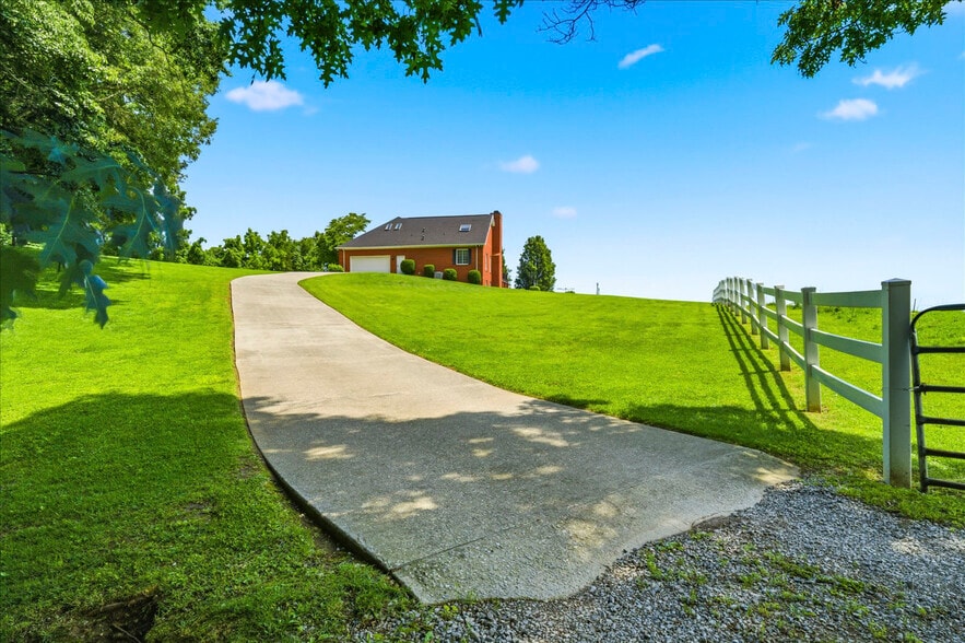 More Photos Of 789 TN-92, Dandridge Land For Sale