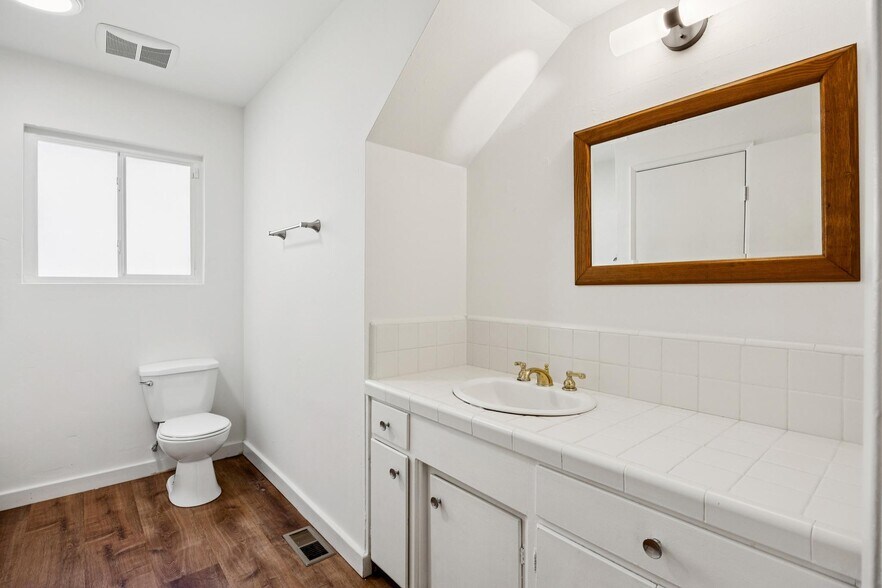 More Photos Of 601 Burns Ave, Aptos Multifamily For Sale