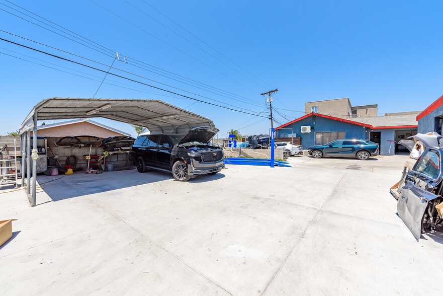 More Photos Of 630 Grand Ave, Spring Valley Auto Repair For Sale