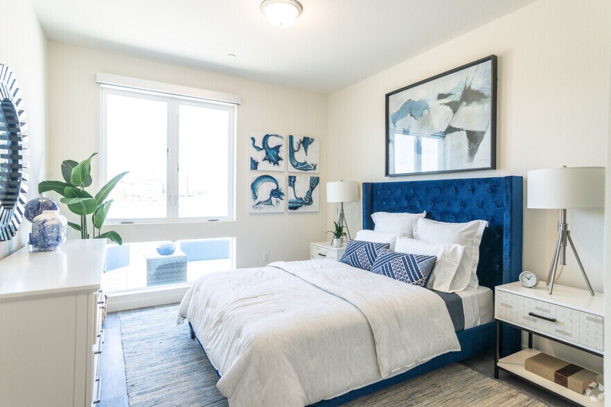 More Photos Of 1978 W Carson St, Torrance Apartments For Lease