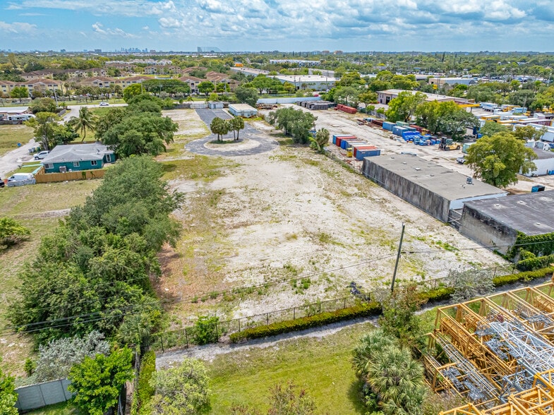 More Photos Of 1911 NW 15th St, Pompano Beach Land For Lease