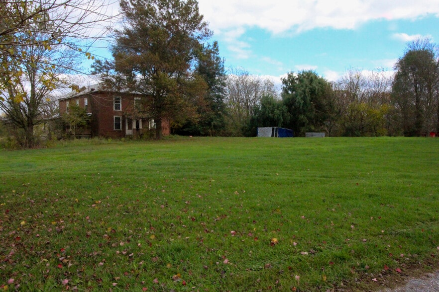 More Photos Of 16094 Evergreen Valley Rd, Timberville Specialty For Lease