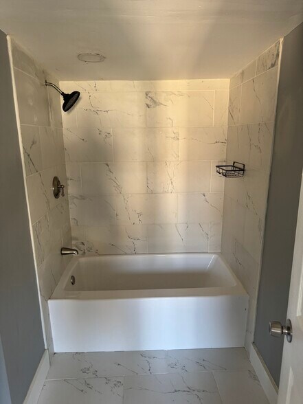 More Photos Of 21 Winthrop St, Fitchburg Multifamily For Sale