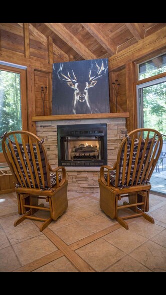 More Photos Of 19259 Rosman Hwy, Sapphire Hotel For Sale