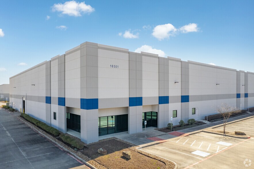Primary Photo Of 16501 Central Green Blvd, Houston Warehouse For Lease