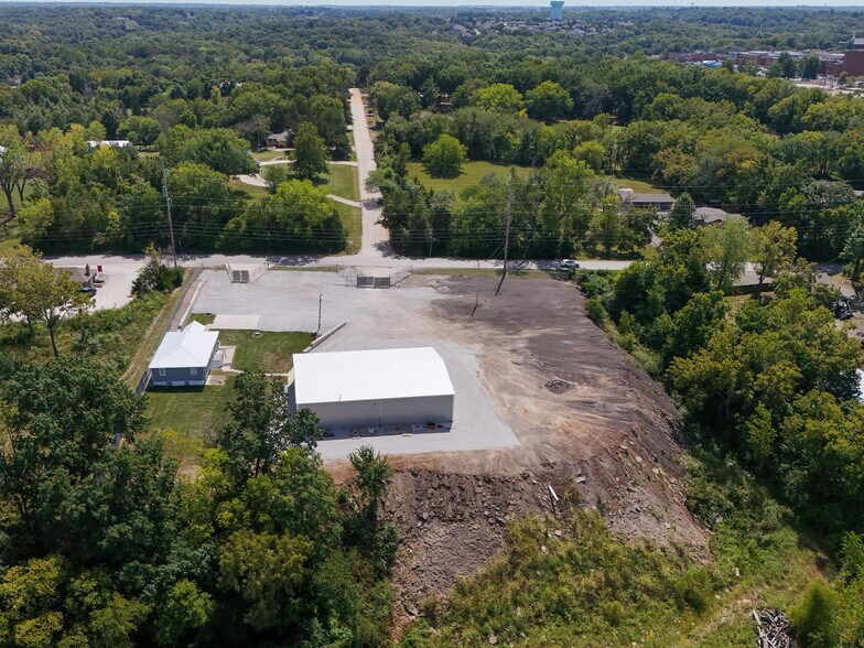 More Photos Of 1455 SE County Road AA, Blue Springs Warehouse For Sale