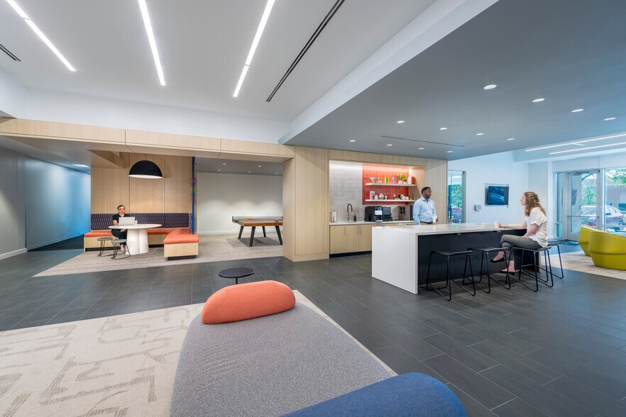 More Photos Of 8621 Robert Fulton Dr, Columbia Office For Lease