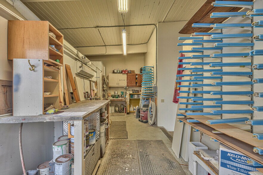 More Photos Of 805-815 Broadway Ave, Seaside Storefront For Sale