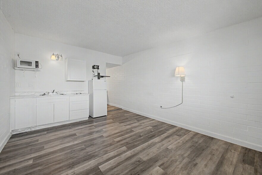More Photos Of 314 E Benson Hwy, Tucson Apartments For Sale
