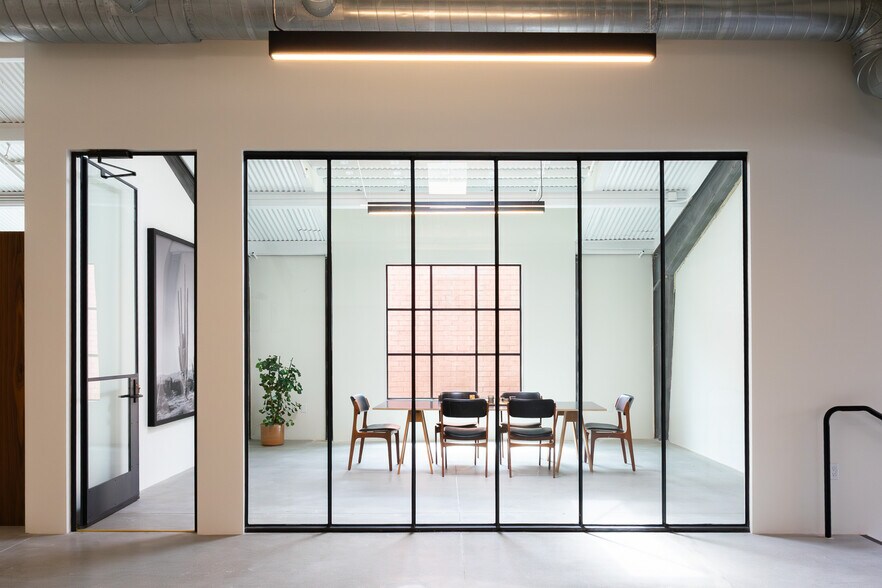 More Photos Of 1655 Euclid St, Santa Monica Loft Creative Space For Lease