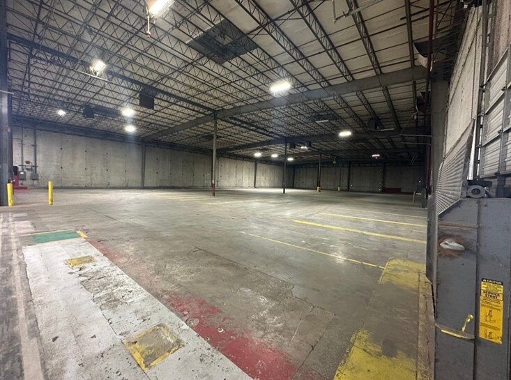 More Photos Of 610 Pop Gunn Dr, San Antonio Distribution For Lease