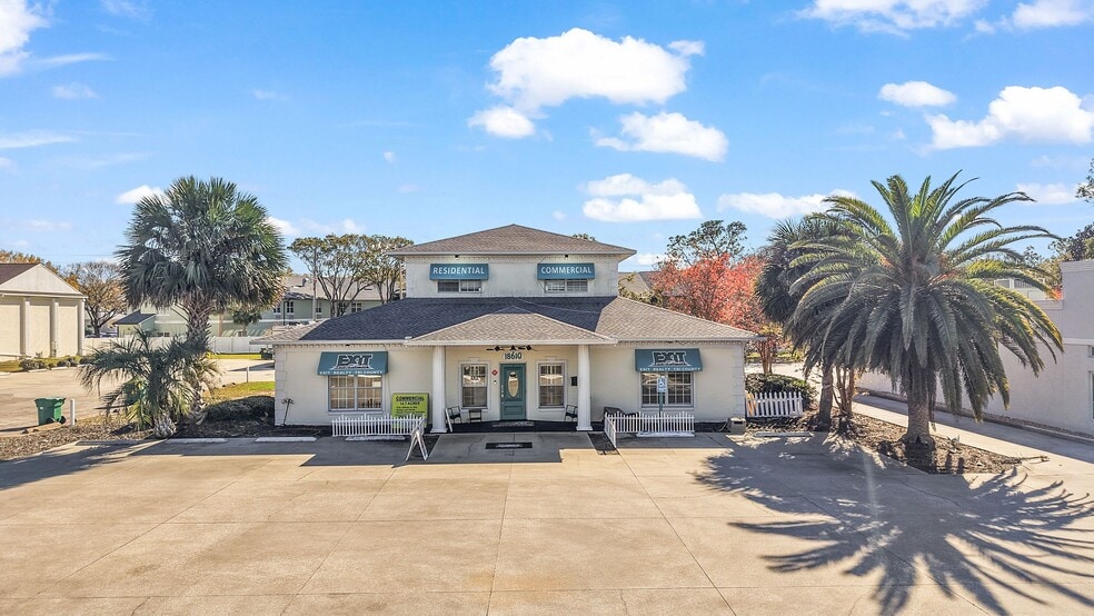 More Photos Of 18610 US Highway 441, Mount Dora Office For Lease