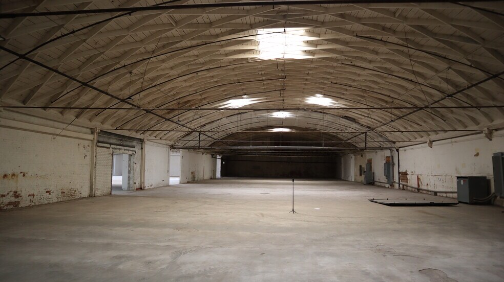 Primary Photo Of 8001 Beach St, Los Angeles Warehouse For Lease