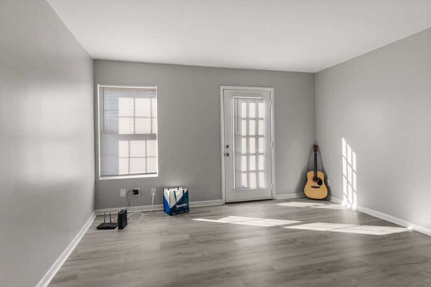 More Photos Of 407 N College St, Tullahoma Apartments For Sale