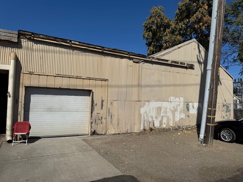 More Photos Of 701 M St, Modesto Service For Lease