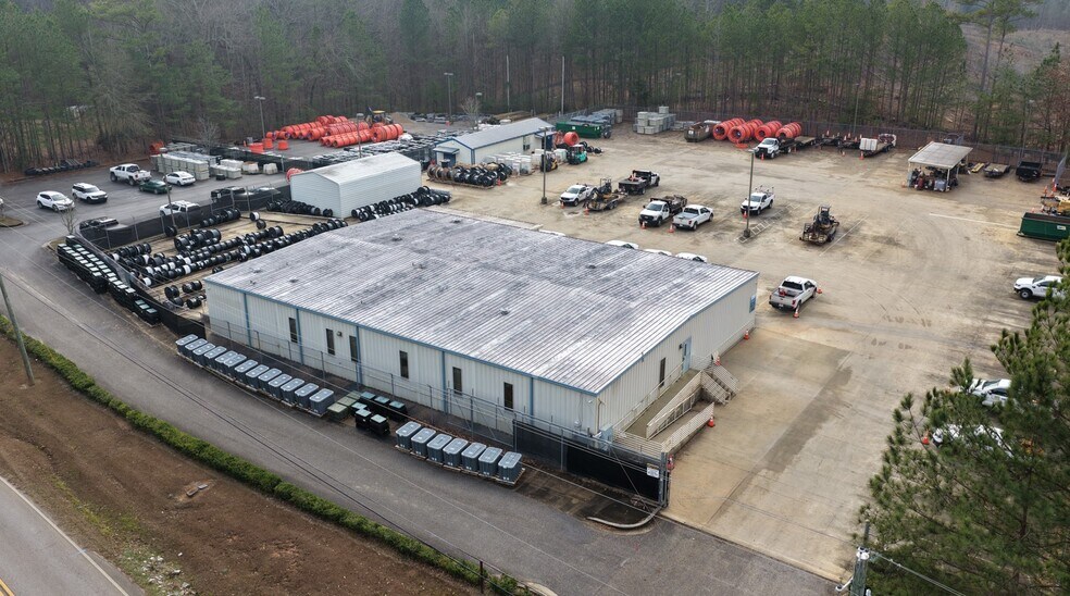 More Photos Of 252 Highway 39, Chelsea Warehouse For Lease