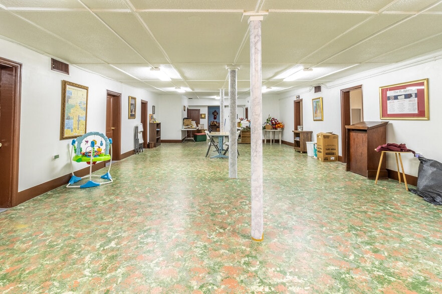 More Photos Of 5502 Dayton Blvd, Chattanooga Religious Facility For Sale