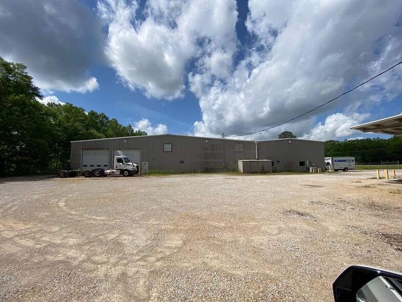 More Photos Of 407 S Eason Blvd, Tupelo Warehouse For Sale