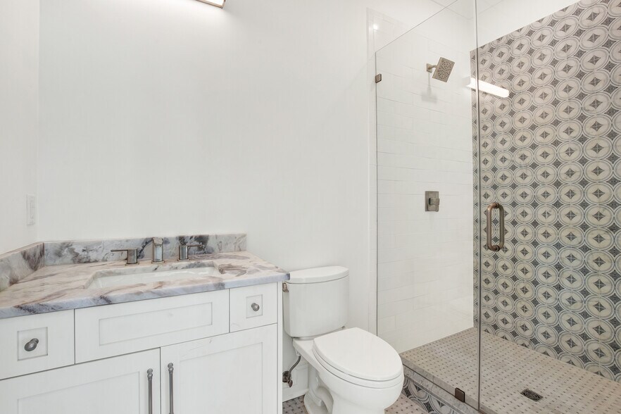 More Photos Of 104 17th st, Tybee Island Apartments For Sale