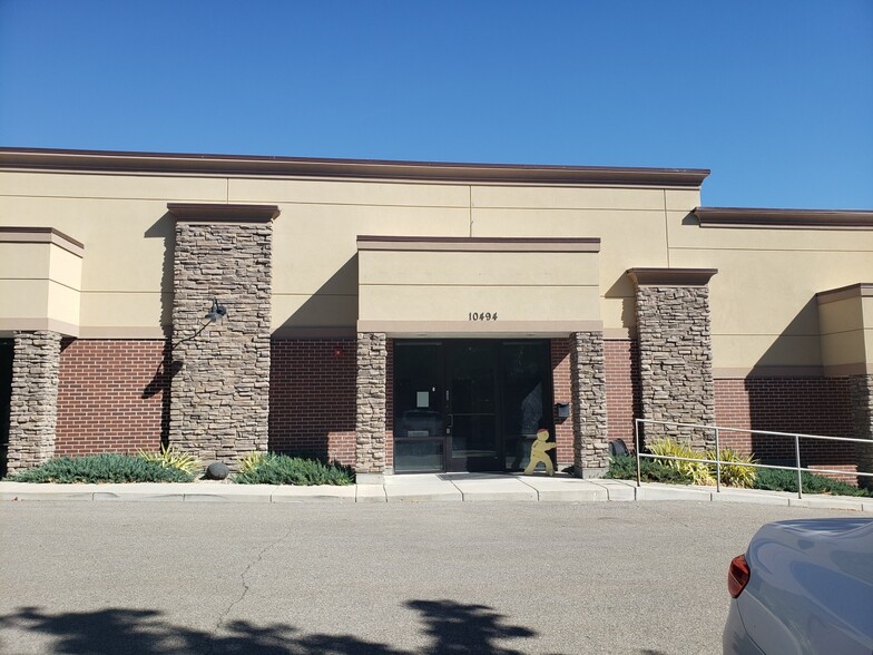 More Photos Of 10458-10494 S Redwood Rd, South Jordan Storefront For Lease