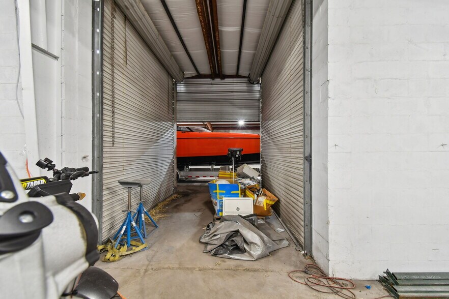 More Photos Of 13195 49th St N, Clearwater Warehouse For Sale