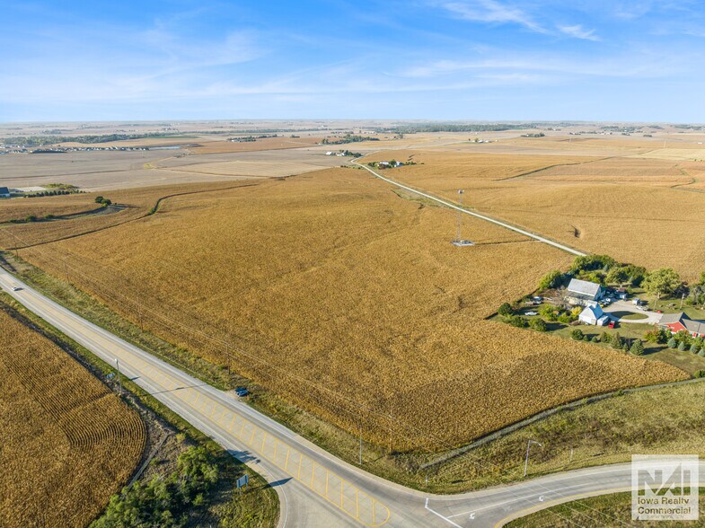 More Photos Of 8401 Angle Rd, Cedar Rapids Land For Sale