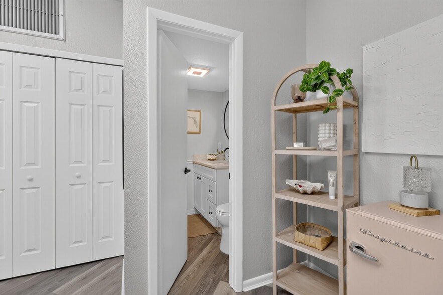 More Photos Of 119 Main St, Auburndale Storefront Retail Office For Sale