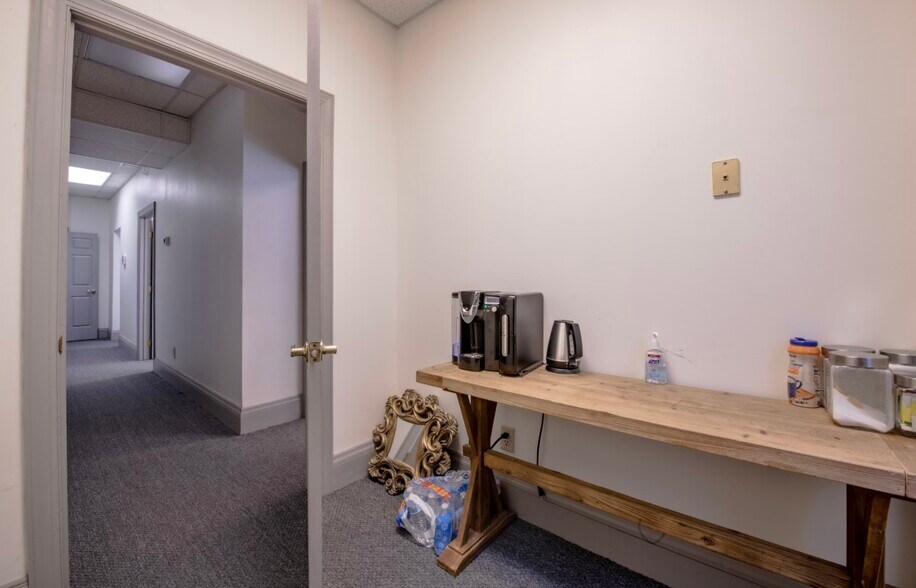 More Photos Of 130 N Arendell Ave, Zebulon Storefront Retail Office For Sale