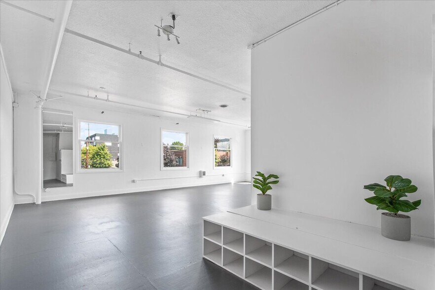 More Photos Of 215 SE 9th Ave, Portland Office Residential For Lease