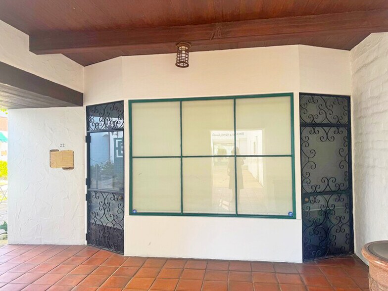 More Photos Of 22 El Paseo, Santa Barbara Office For Lease