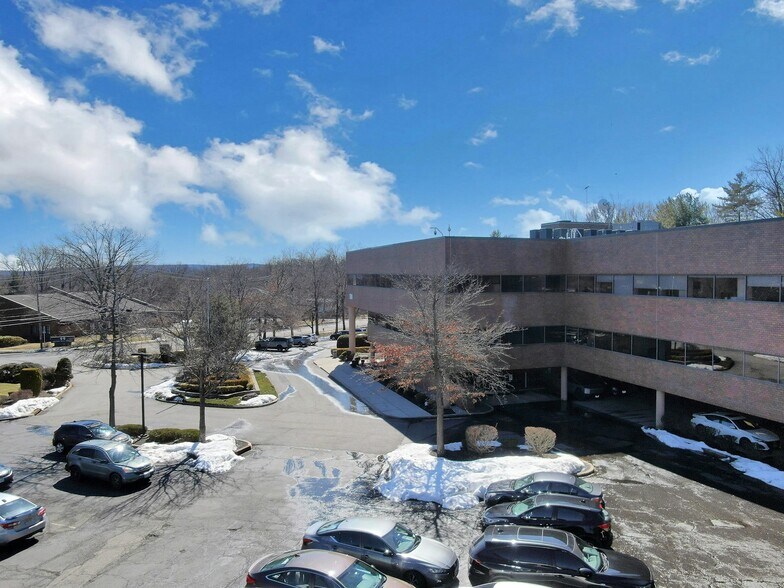 More Photos Of 100 Dutch Hill Rd, Orangeburg Medical For Lease