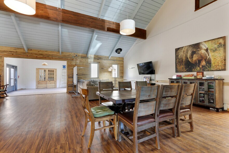 More Photos Of 5532 Us Highway 36, Estes Park Lodge Meeting Hall For Sale