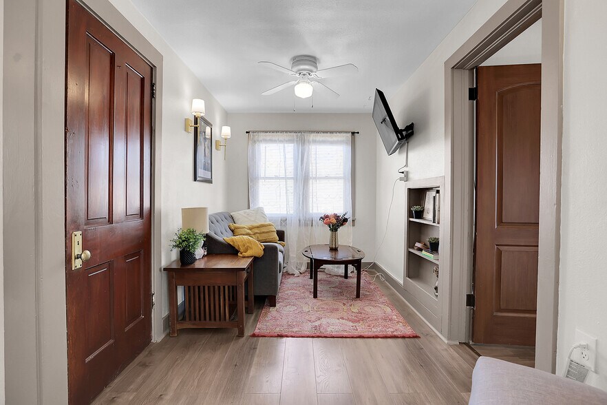 More Photos Of 175 S Main St, Brighton Office For Sale