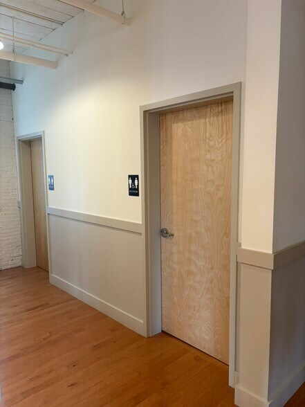 More Photos Of 20 Canal St, Franklin Apartments For Lease