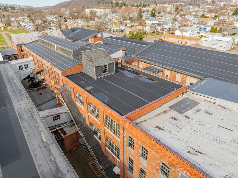 More Photos Of 480 W 5th St, Bloomsburg Manufacturing For Sale
