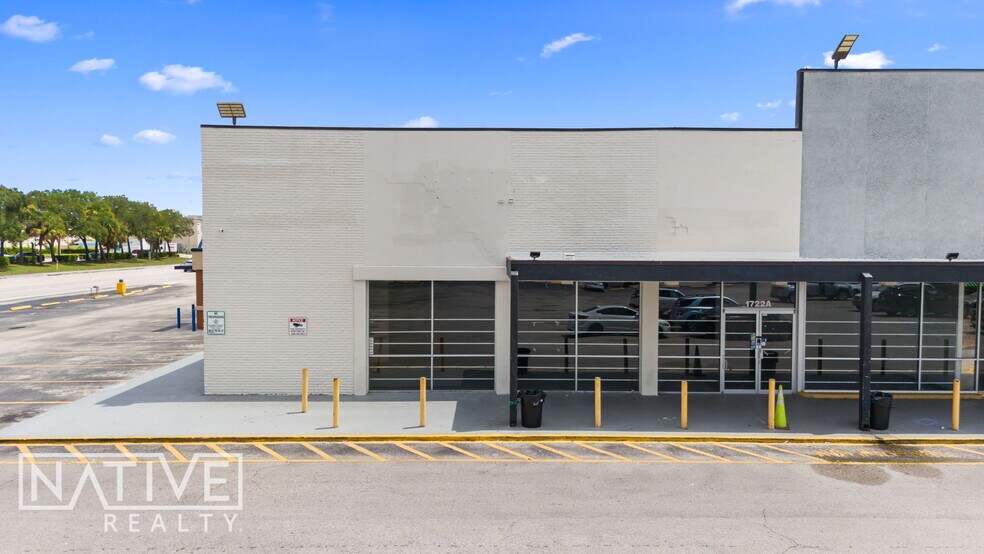 More Photos Of 1722-1744 N Military Trl, West Palm Beach Storefront For Lease