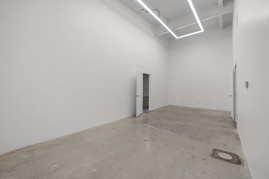 More Photos Of 1507 Essex St, Los Angeles Warehouse For Sale