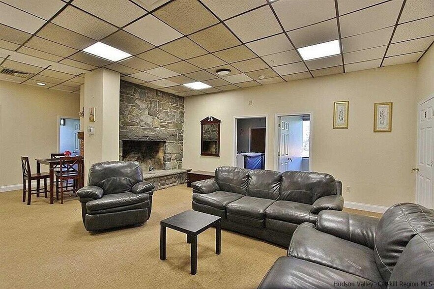 More Photos Of 451 Washington Avenue Ext, Saugerties Hospitality For Sale