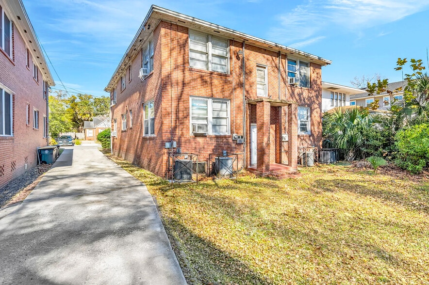 More Photos Of 2338 Oak St, Jacksonville Apartments For Sale