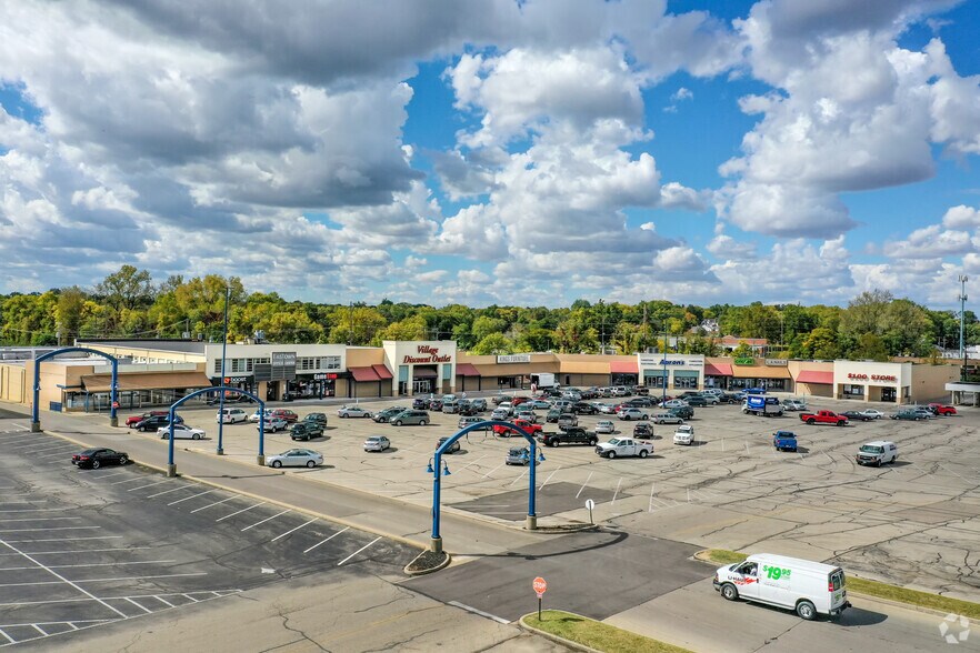 More Photos Of 3816-4000 Linden Ave, Dayton Unknown For Lease