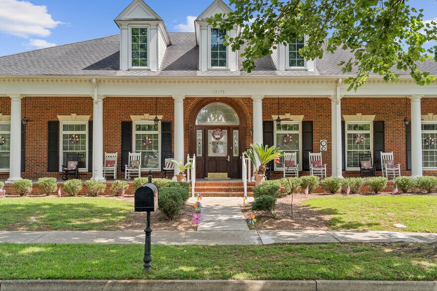 More Photos Of 10171 Papa George St, Daphne Congregate Senior Housing For Lease