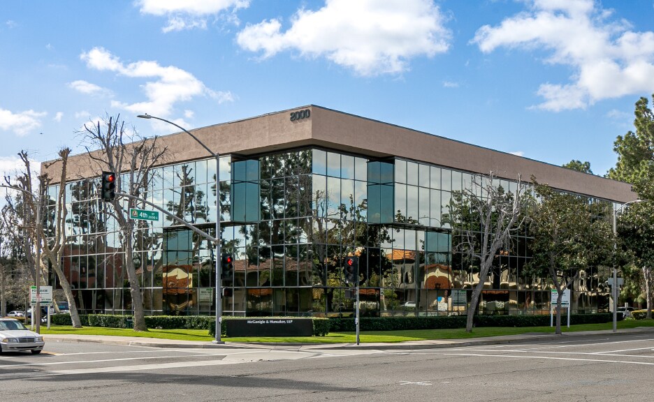 More Photos Of 2000 E 4th St, Santa Ana Office For Sale