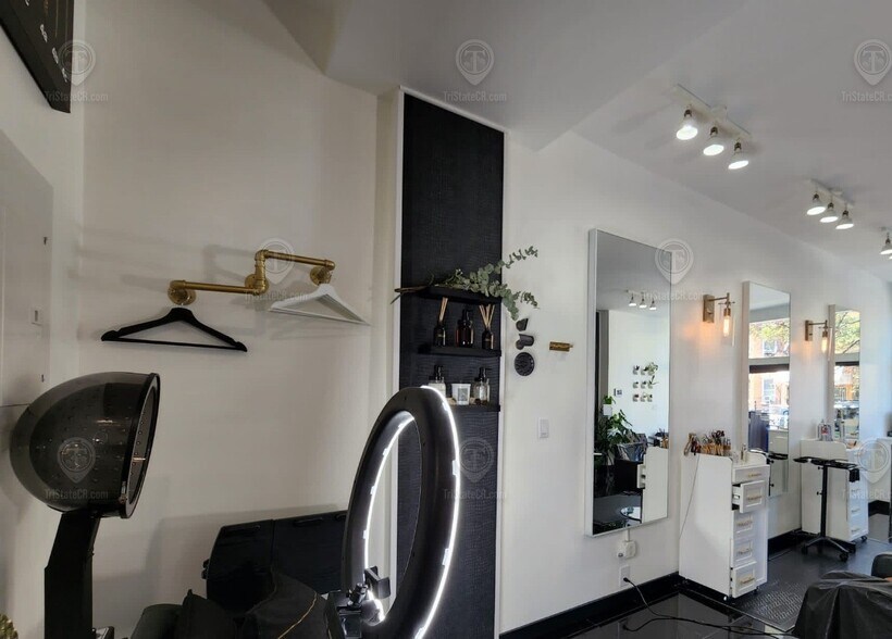More Photos Of 970 Rogers Ave, Brooklyn Flex For Lease