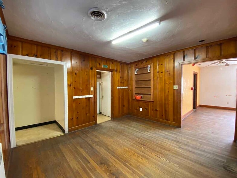 More Photos Of 1020 George Washington Hwy N, Chesapeake Daycare Center For Lease