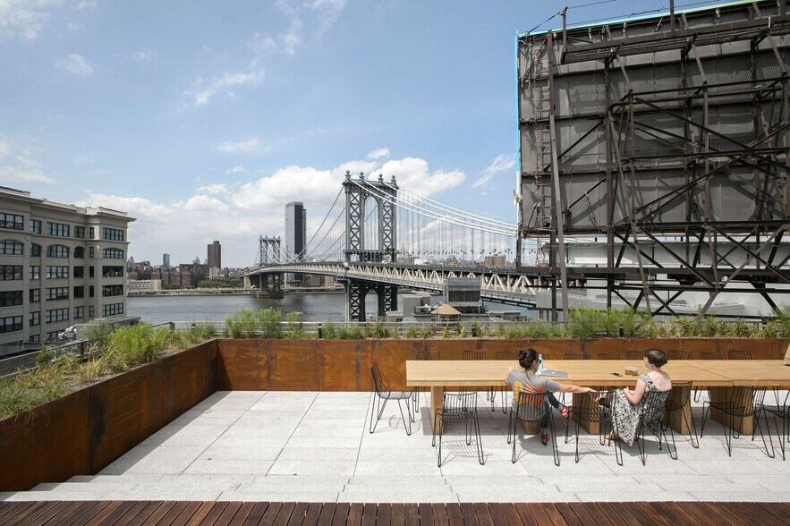 More Photos Of 55 Washington St, Brooklyn Office For Lease