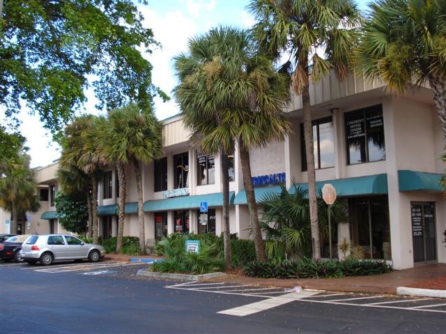 More Photos Of 270-330 S University Dr, Plantation Office For Lease