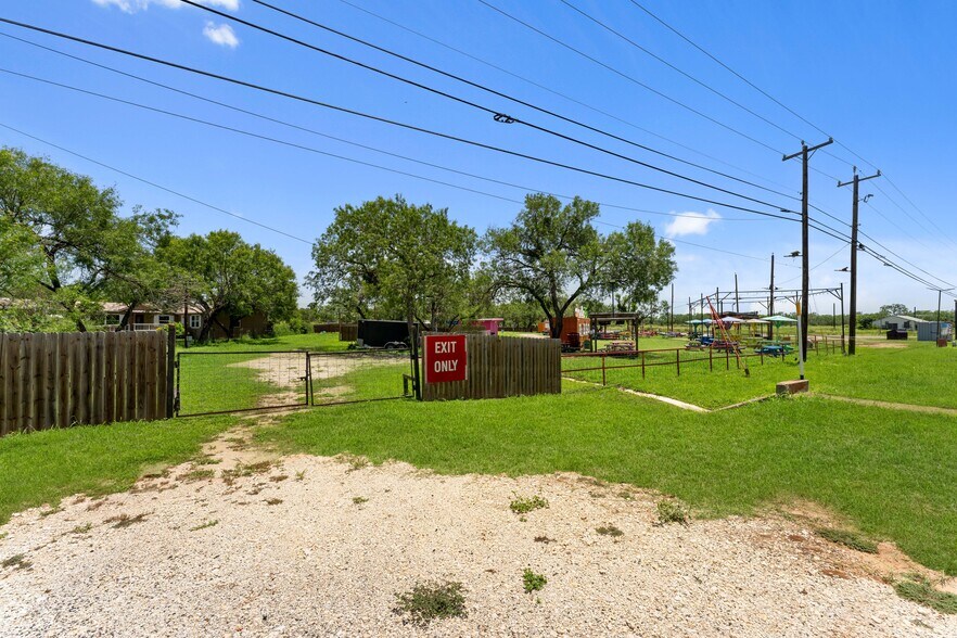 More Photos Of 13514 S US Highway 181, San Antonio Land For Sale